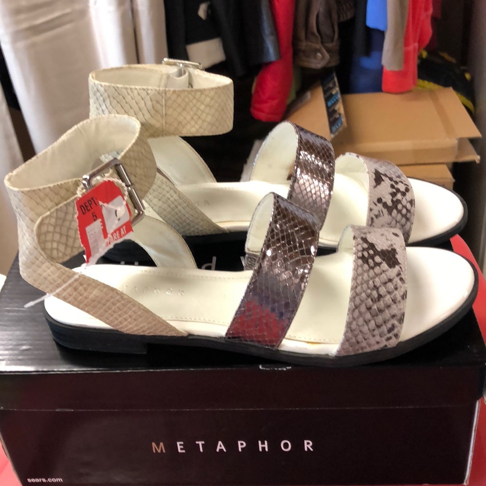 Metaphor sandals
